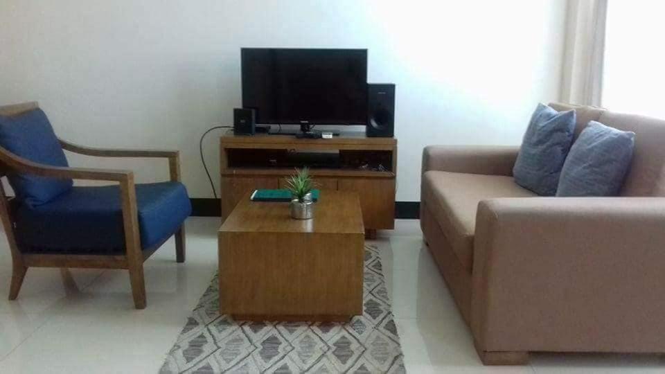 Mactan Newtown Condo With Pool Access Lapu-Lapu City Exterior photo