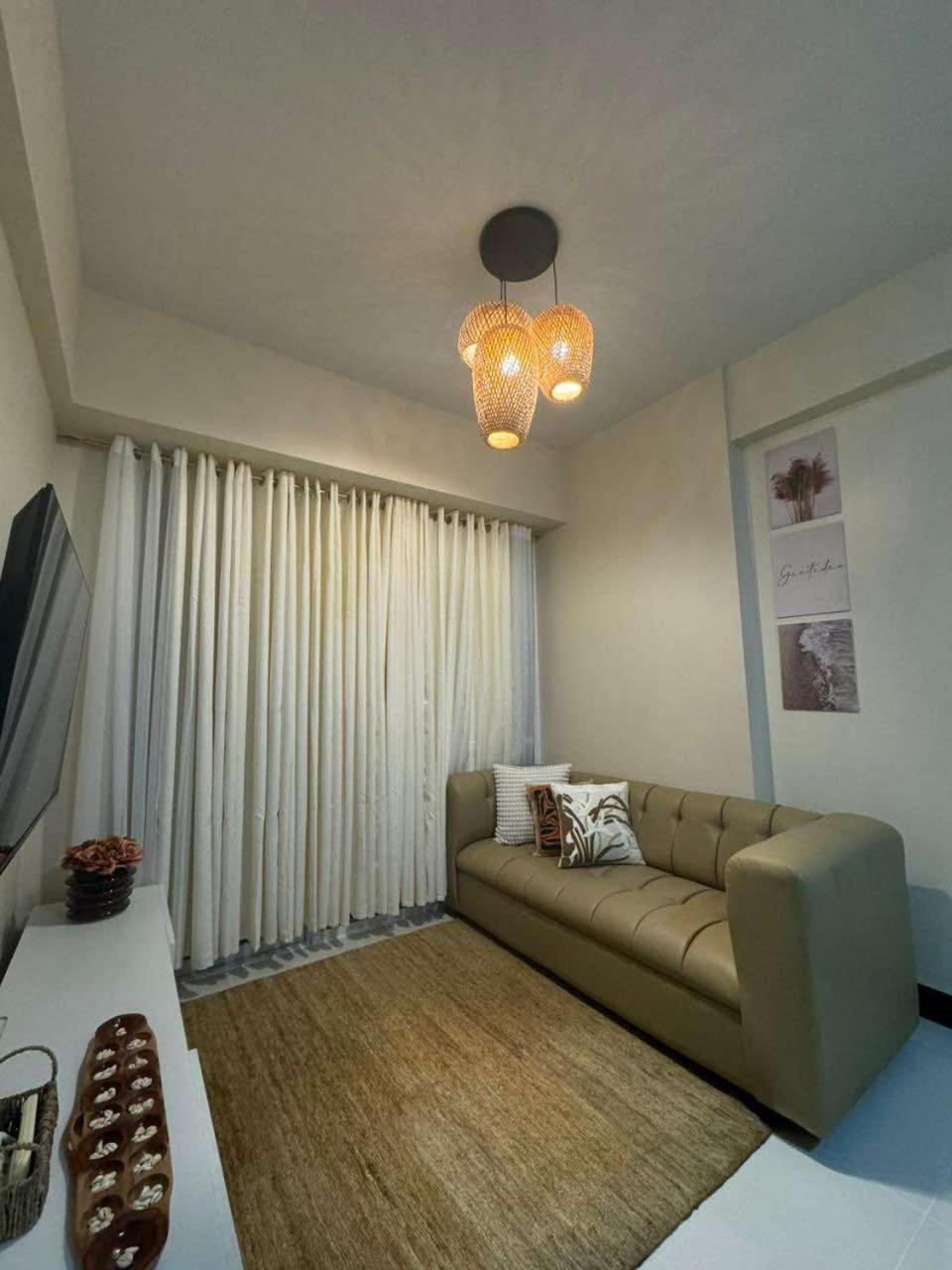 Mactan Newtown Condo With Pool Access Lapu-Lapu City Exterior photo